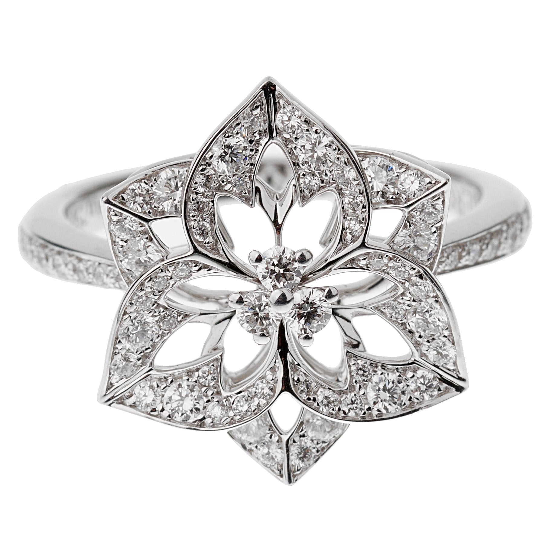 Boucheron Small Flower Diamond White Gold Cocktail Ring Sz 6 3/4 – Opulent  Jewelers